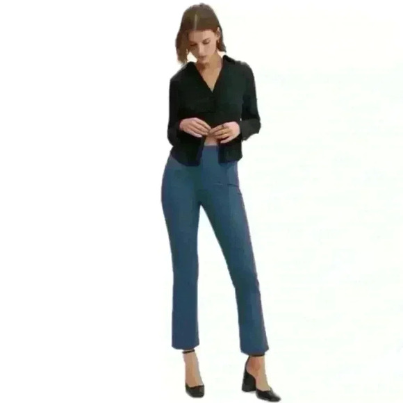 MANGO (MNG)- "Atenas" Cropped Blue Women's Trousers- Size Large- NWT! - Picture 1 of 8